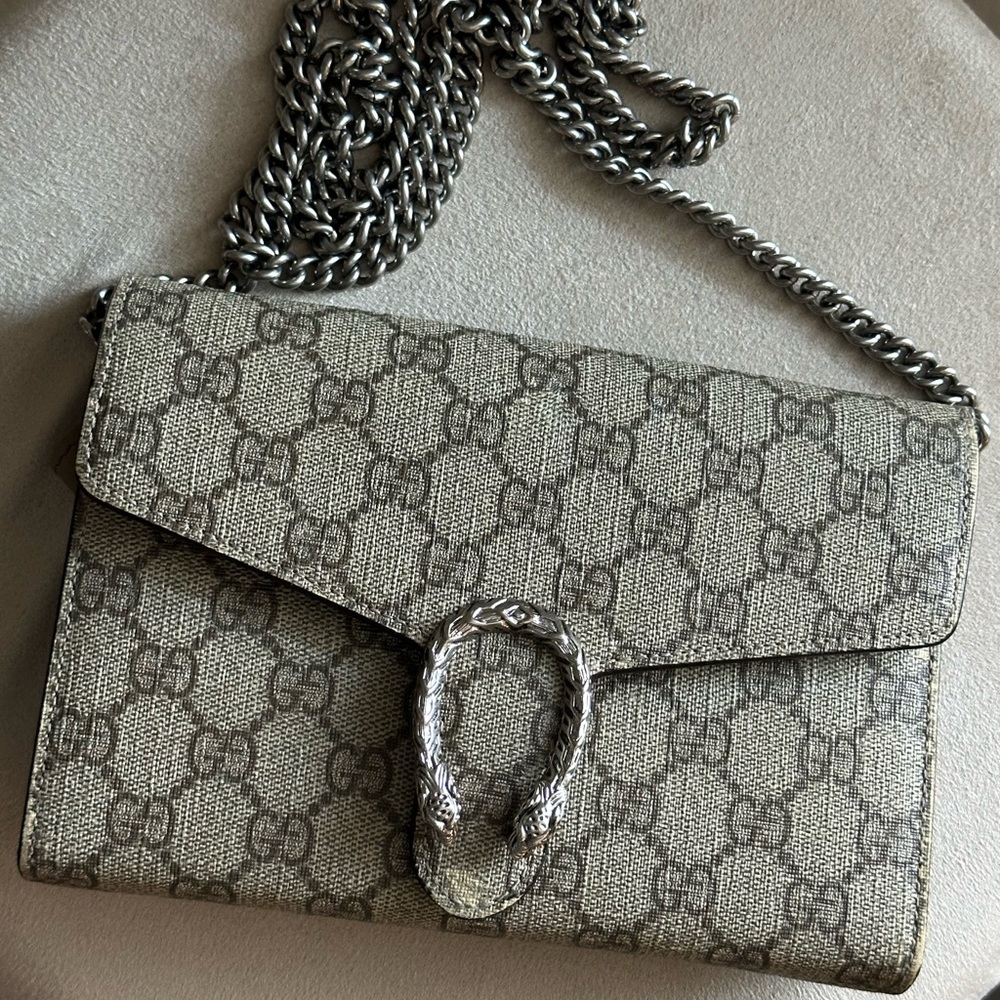 Gucci Beige and Silver Crossbody Bag